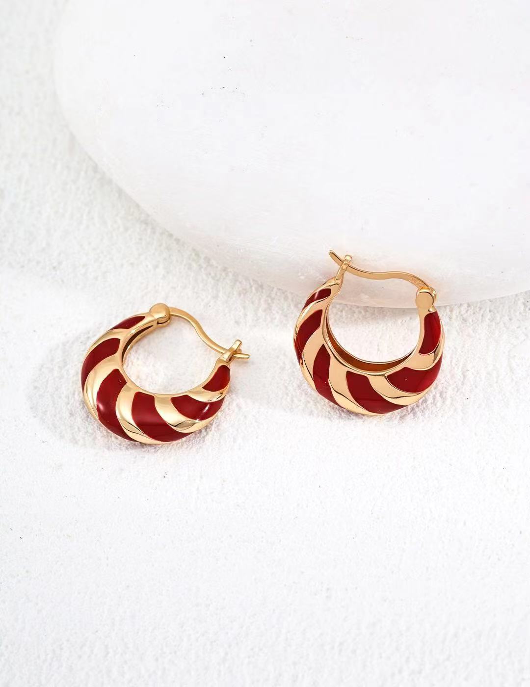 Minimalist Red Drip Glaze Earrings