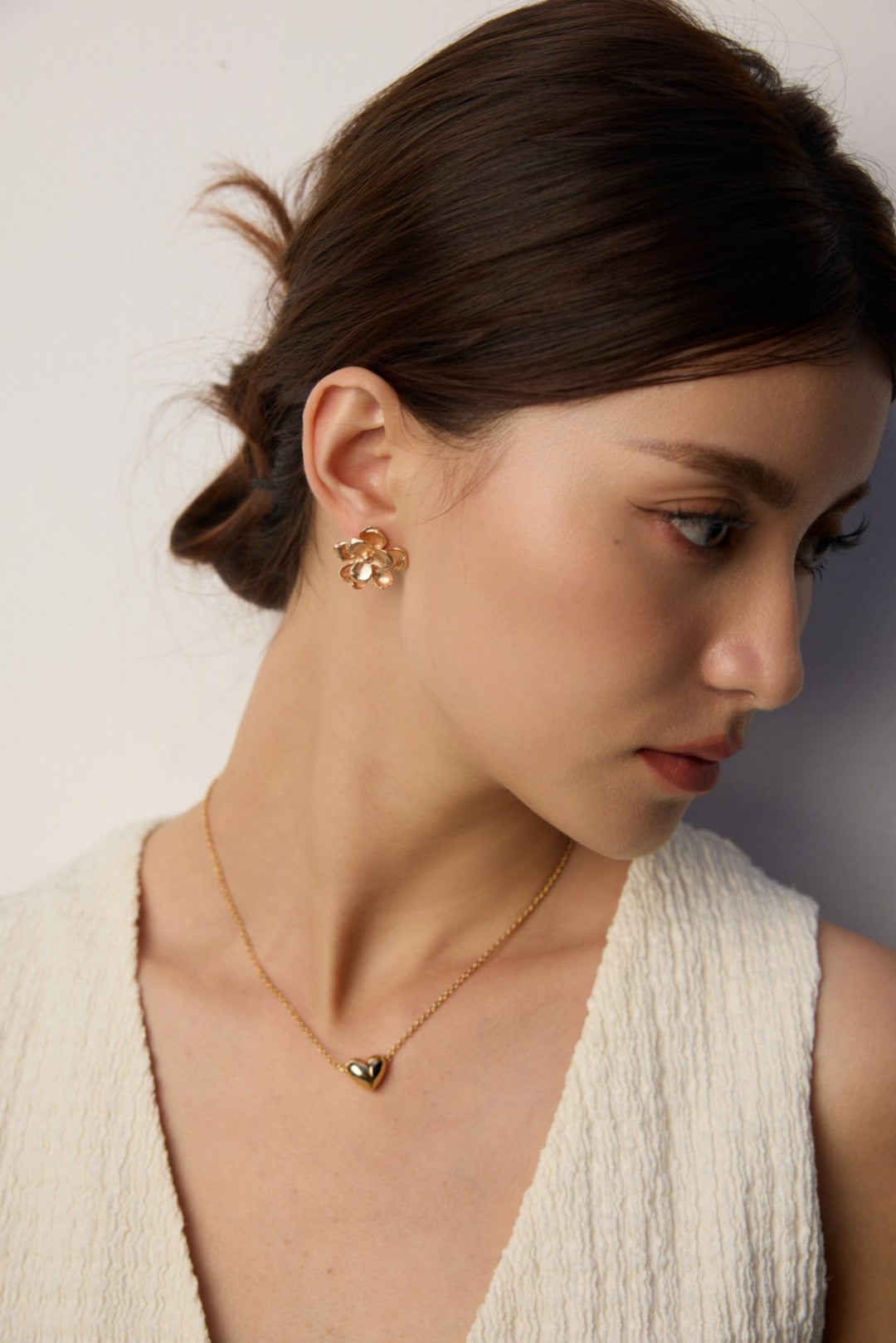 Flora Petals Vintage Gold Earrings