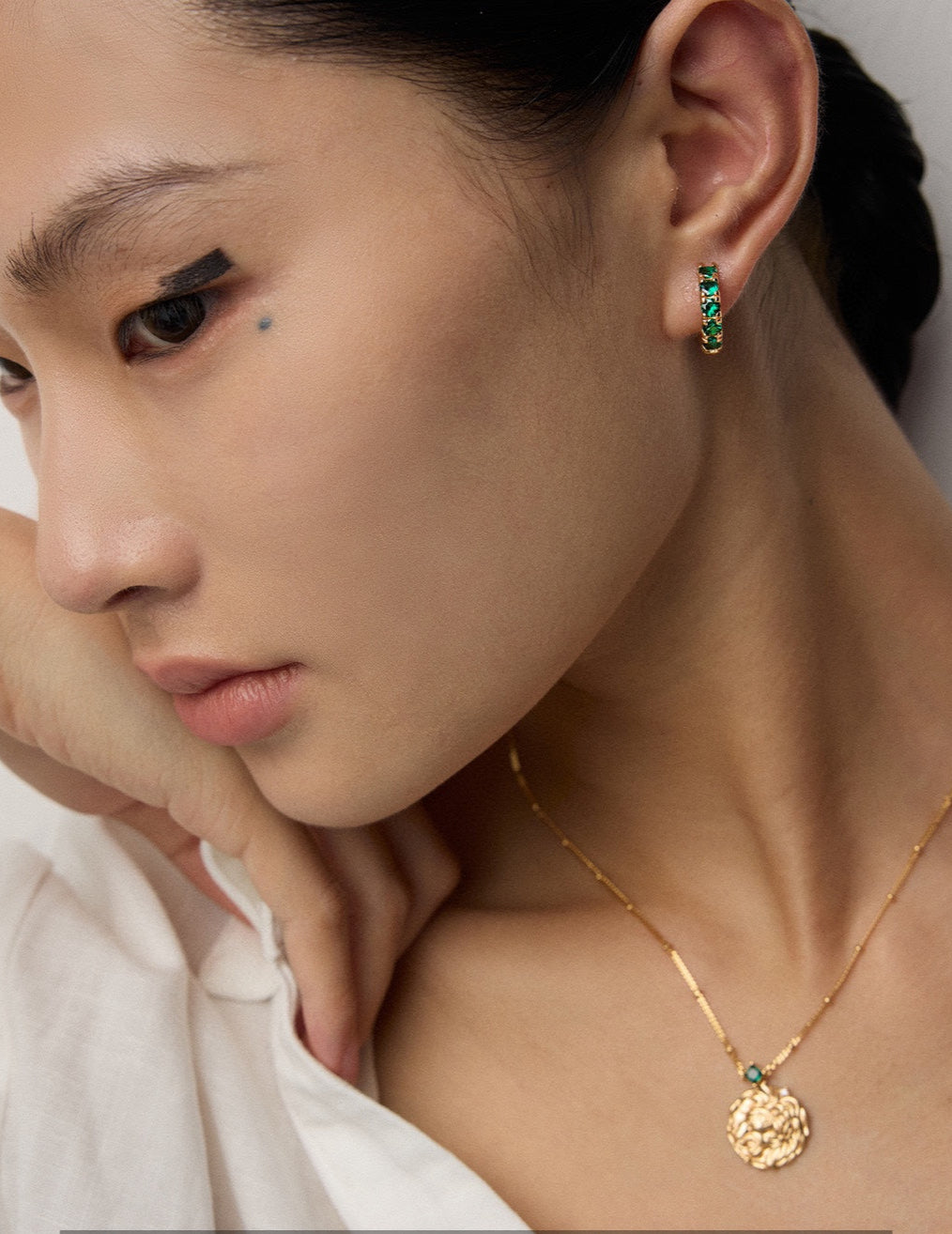 Minimalist Zircon Earrings